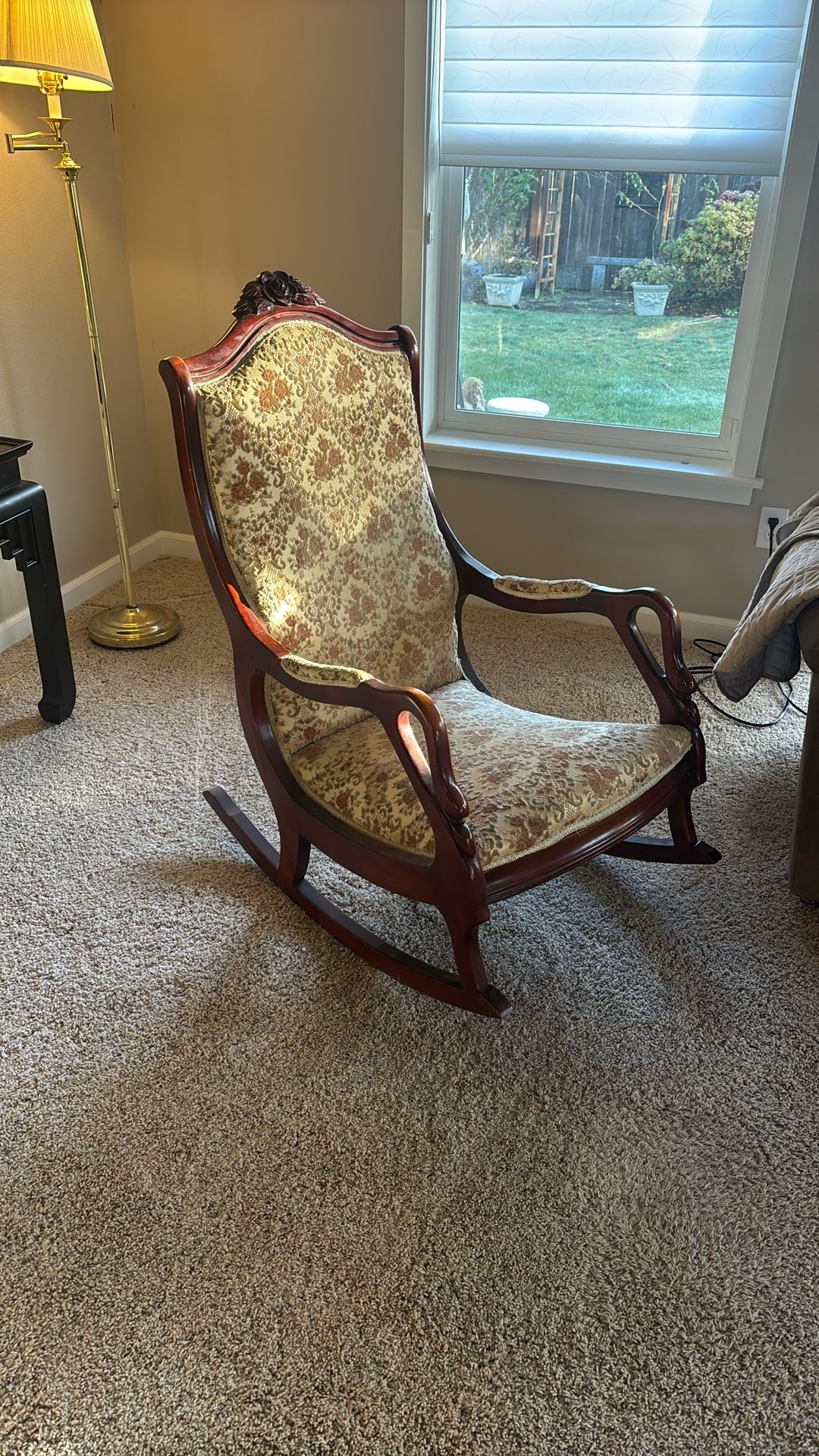 Vintage gooseneck Rocking Chair