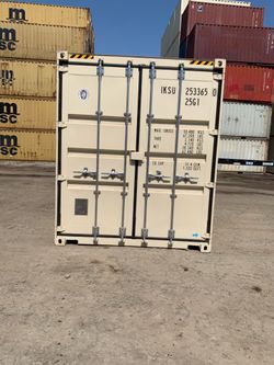 20’ shipping container