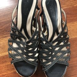 Black naturalizer sandals 8.5 W