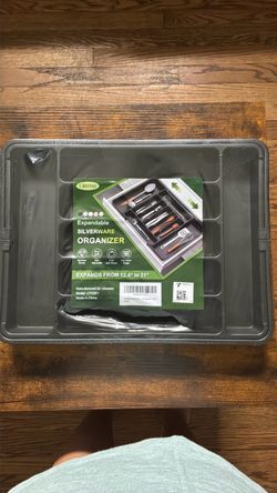 Expandable Silverware Drawer Organizer