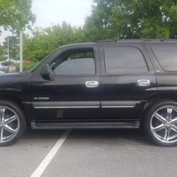 02 Chevy Tahoe