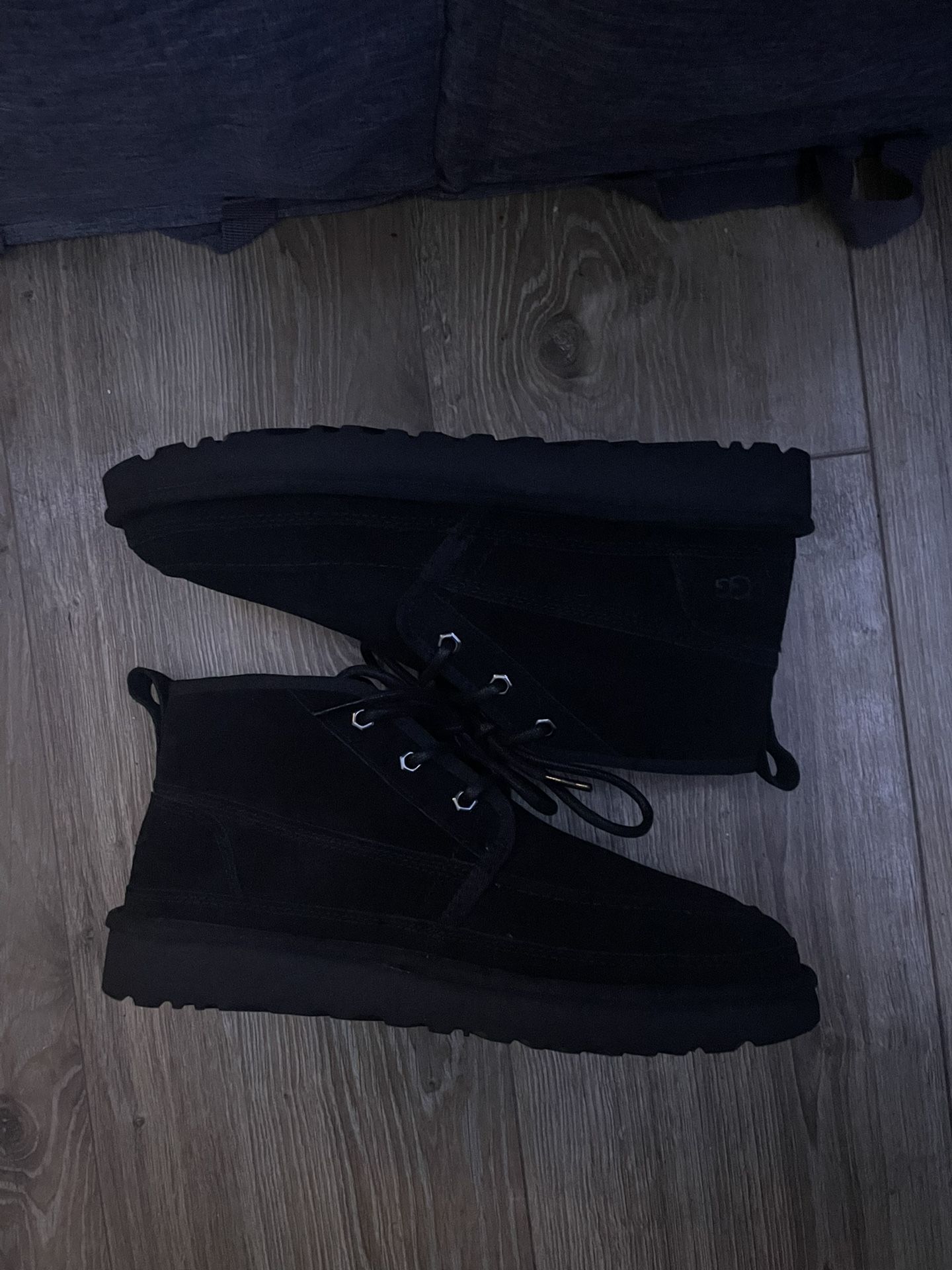 ugg neumel boot black 