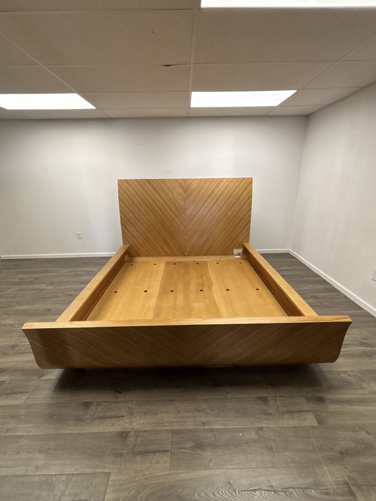 Caracole Chevron King Bed