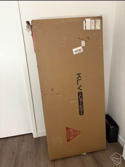 Queen size bed