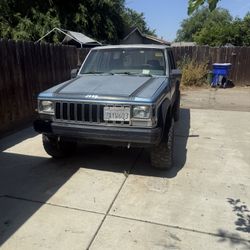 1987 Jeep Cherokee