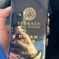Versace Dylan Blue 