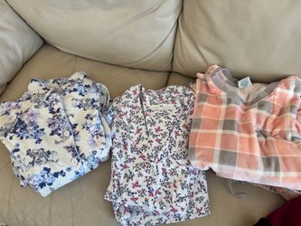 $10 total Size Medium Women’s PJ Bundle  (79902)