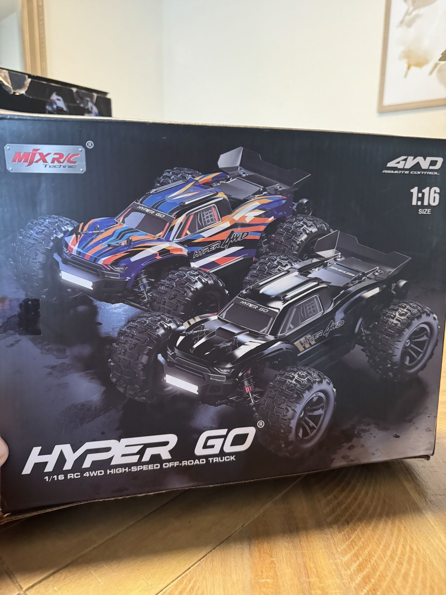 HYPER GO 1/16 RC 4WD HIGH-SPEED OFF-ROAD TRUCK
