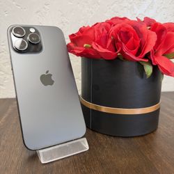 New Years Sale! iPhone 16 Pro Max AT&T 512GB - Black