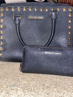 Michael kors purse