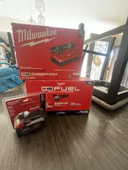 Milwaukee Set
