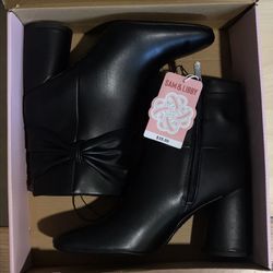 Sam & Libby Womens Size 8 Boots “Carlotta” Black
