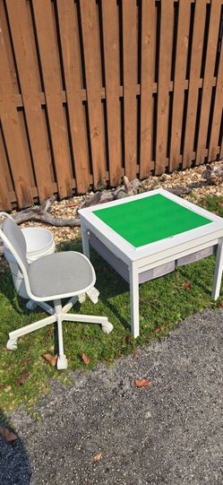 Lego table withdrawers