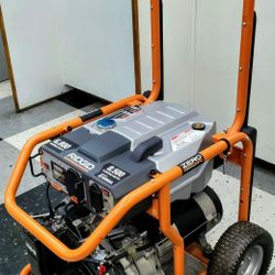 RIDGID RD68011 GAS POWDERED GENERATOR 