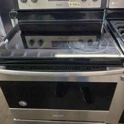 Whrilpool  Glass Stove (Electric 240v)