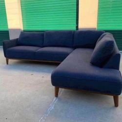 Mid-Century Modern Sectional Couch From Macy’s🛻 Delivery Available🛻
