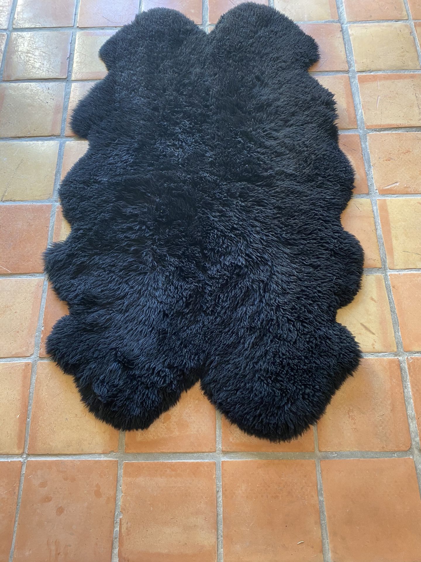 Pure sheep skin rug