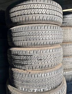 195/65r15 Bridgestone tires con 80% de Vida las 4