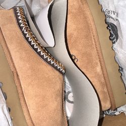 Sz. 8 wmn UGG
