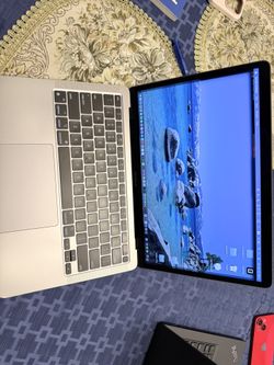 MacBook Air 2020 M1 8gb Ram 512gb Storage Good Condition