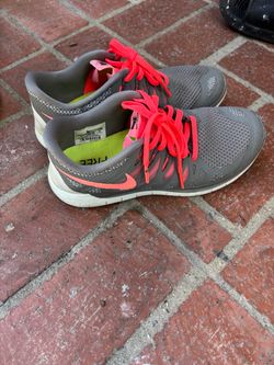 Nike Free 5.0 Running Sneakers size 8