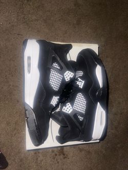 Jordan 4 White Thunder