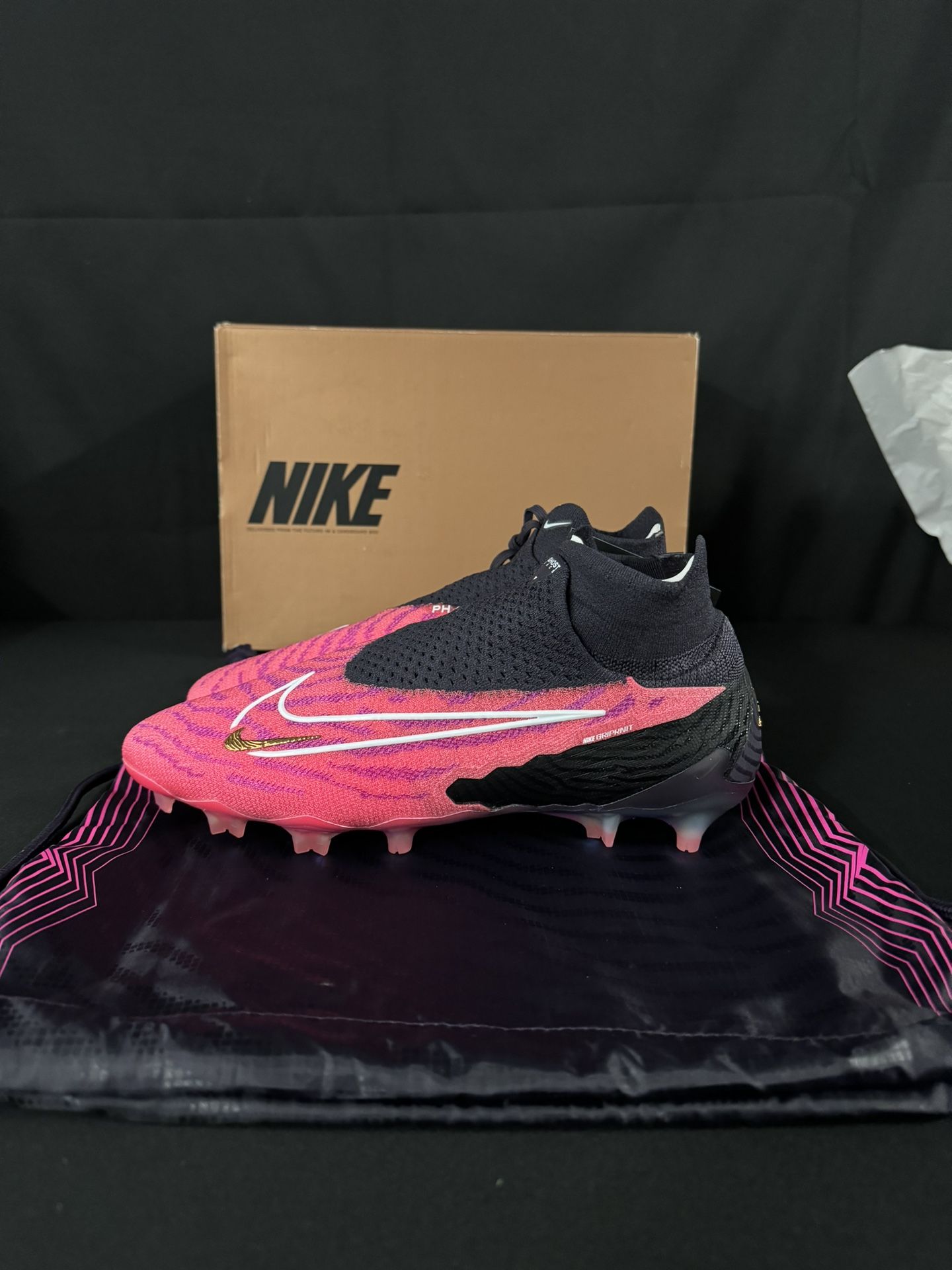 Nike Gripknit Phantom GX Elite Dynamic Fit FG Hyper Pink Soccer Shoes
