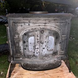 Wood Stove For Heating A House 
