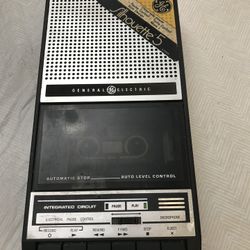 General Electric GE portable Cassette Tape Player