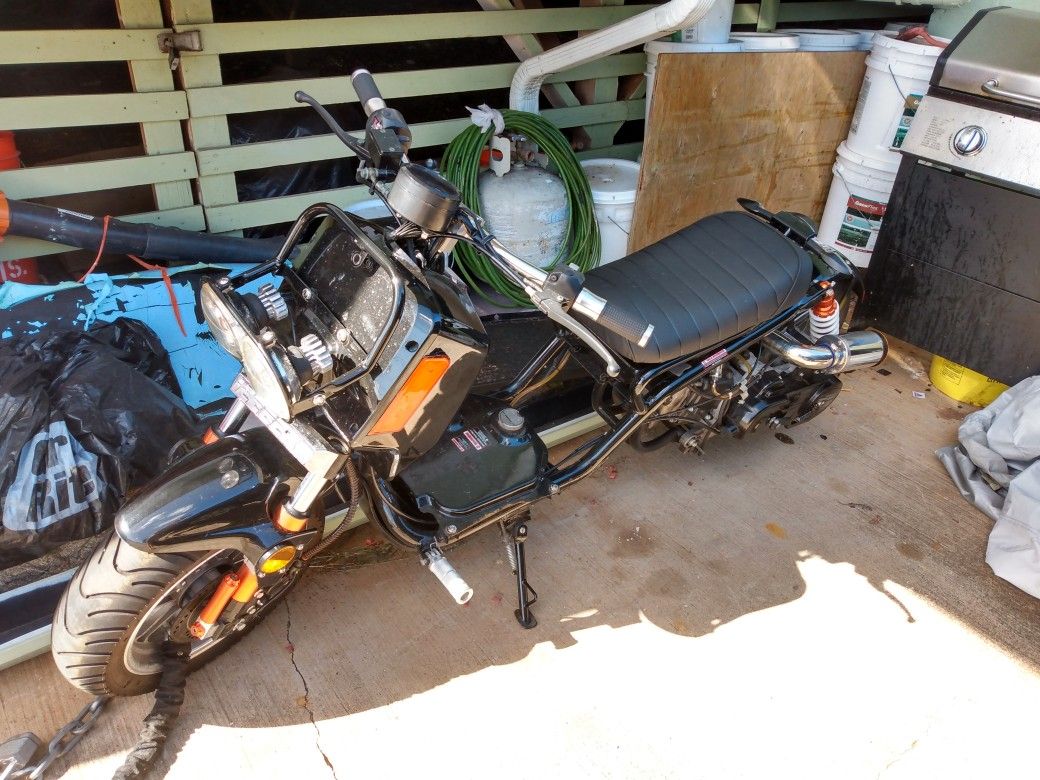 Ice Bear Maddog Scooter Street Bike