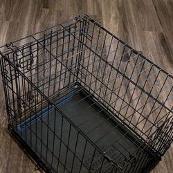 Dog - pet crate / jaula de mascota / cage