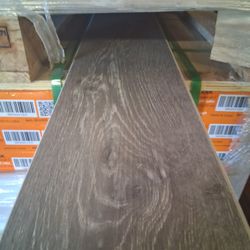 Luxury Vinyl Plank 