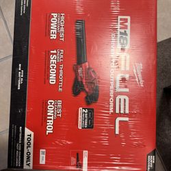 Milwaukee Cordless Blower 