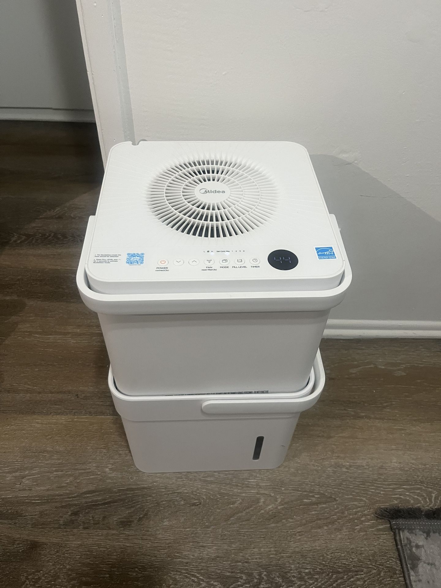 Midea Cube 20 Pint Smart Dehumidifier For Up To 1,500 Sq.