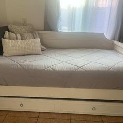 Two Twin Bed