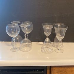 Wine Goblets, And Water Goblets. Set4.     Glasses are one dollar each.