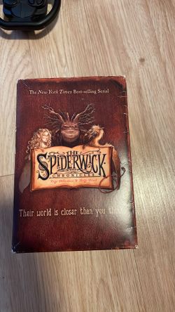 The Spiderwick Chronicles book set
