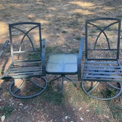 2 Swivel rocker chairs
