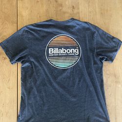 Billabong Core Fit T-Shirt Men’s Large Great Condition 