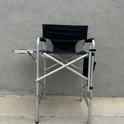 Tall Folding Director’s Chair With Side Table & Footrest 