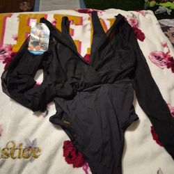 LEONISA ,Body Shirt.