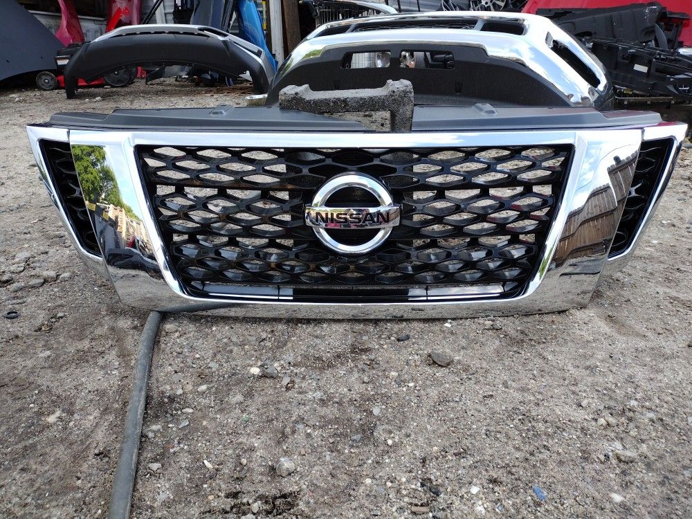 2016 To 2020 Nissan Np300 Pickup Chrome Front Grille With Emblem OEM Part