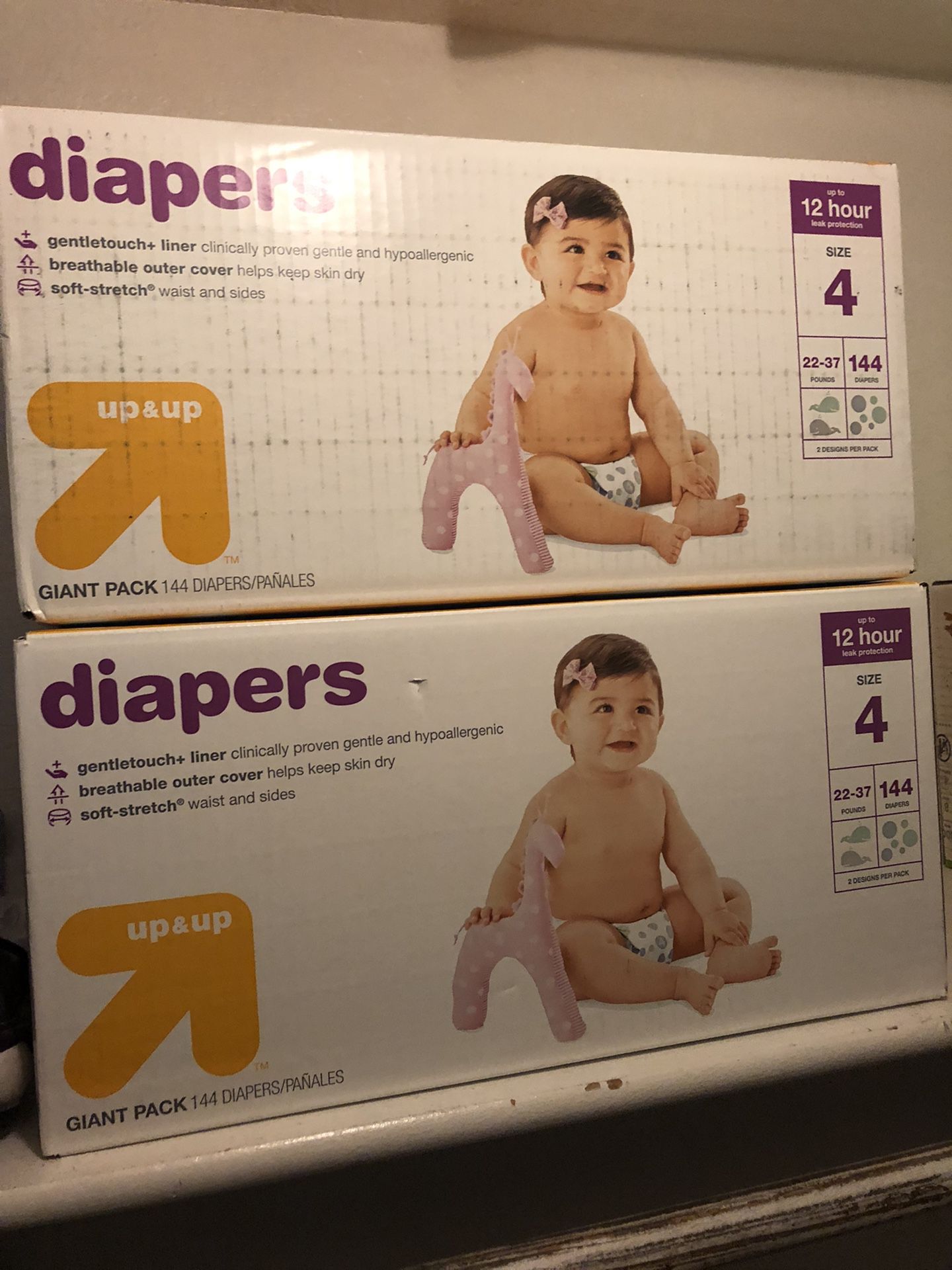 Each Box 20$ baby diapers size 4