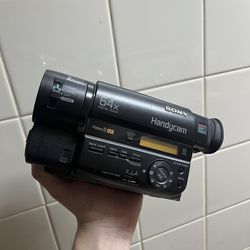 Sony HandyCam CCD-TRV67