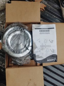 Moen shower valve trim and shower head