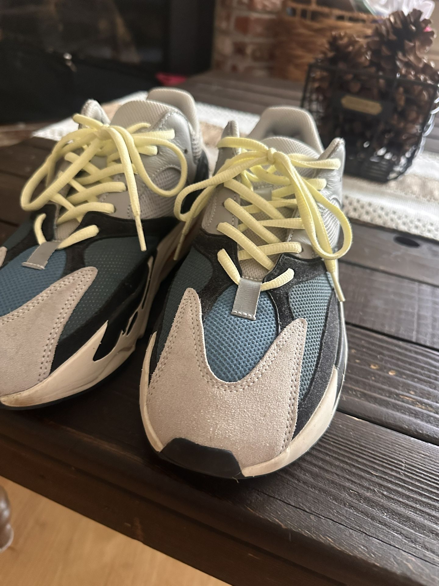 adidas yeezy boost wave runners