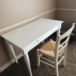 White Pottery Barn Desk & Chair