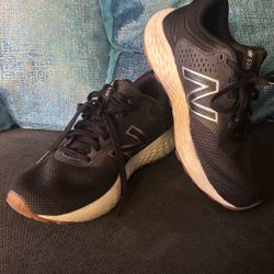 Walking Shoe
