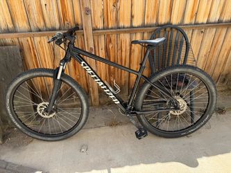 Specialized Rockhopper Bike