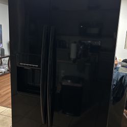 Whirlpool Gold Refrigerator